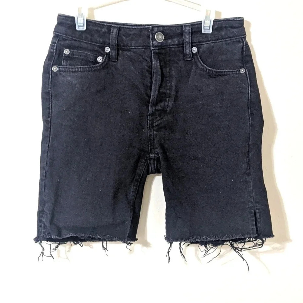 Free People We The Free Black Distressed Shorts | Size 24
